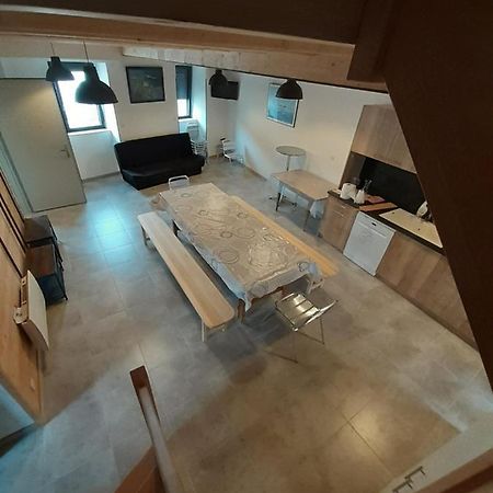 Les Trois Rivieres Apartamento Satillieu Exterior foto