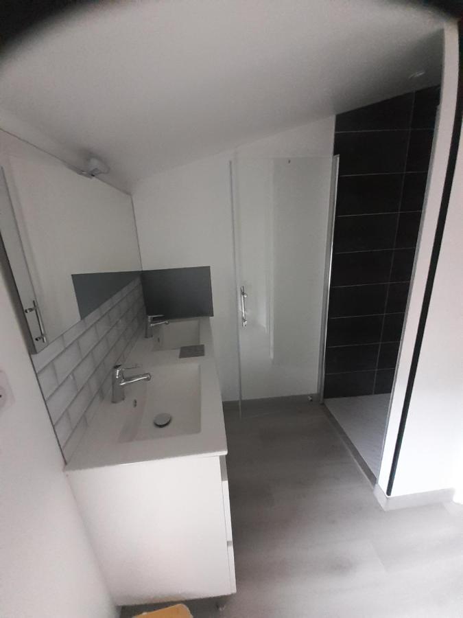 Les Trois Rivieres Apartamento Satillieu Exterior foto